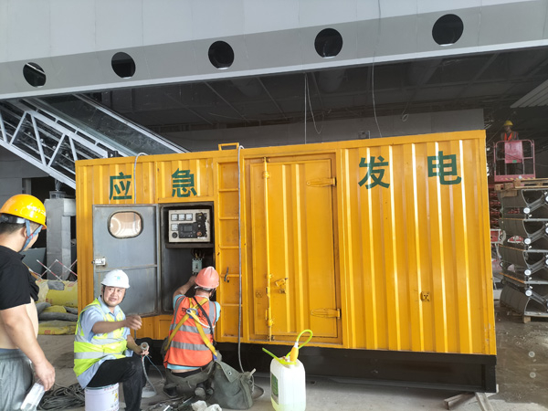 禹王台怎样判断空气滤清器是否需要更换？